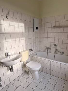 Badezimmer - 2 Zimmer Etagenwohnung in Altenburg