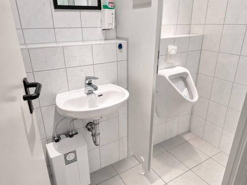 Toilette UG - 