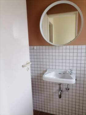 Gäste-WC im EG - 