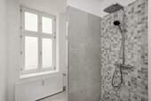 Dusche - Etagenwohnung mit 147,00 m² in Berlin zur Miete