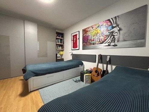 Zimmer mit viel Stellfläche - Etagenwohnung mit 88,00 m&sup2; in Herzogenaurach zum Kaufen