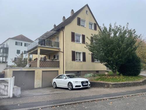IMG_7171.jpeg - Tolles 3-Familienhaus in guter Lage von Bad Mergentheim mit 2 Garagen und großem Grundstück