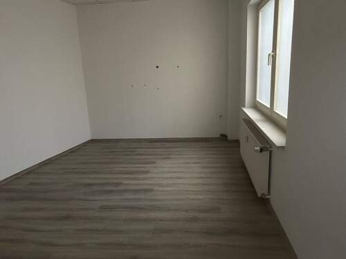 Büro/Lagerfläche - 