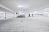 Geräumige Tiefgarage - 