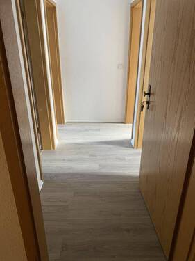 Flur - 3 Zimmer Etagenwohnung in Mittweida