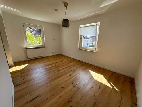 EG Zimmer 01 - 8 Zimmer Einfamilienhaus zur Miete in Waiblingen / Beinstein