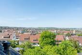 Aussicht Dachgeschoss - 1 Zimmer Mehrfamilienhaus, Wohnhaus zum Kaufen in Stuttgart