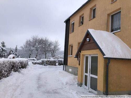 Hauseingang - 3 Zimmer Etagenwohnung zum Kaufen in Altenberg