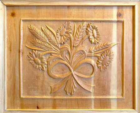 Kunstvoll gearbeitete Details - Holzschnitzerei - 