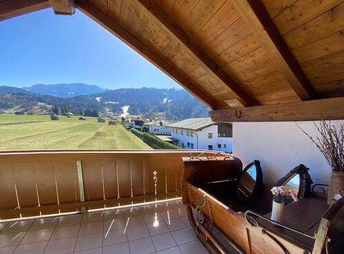 Tief durchatmen - Ausblick auf die Bergwelt - 4 Zimmer Etagenwohnung zum Kaufen in Garmisch-Partenkirchen