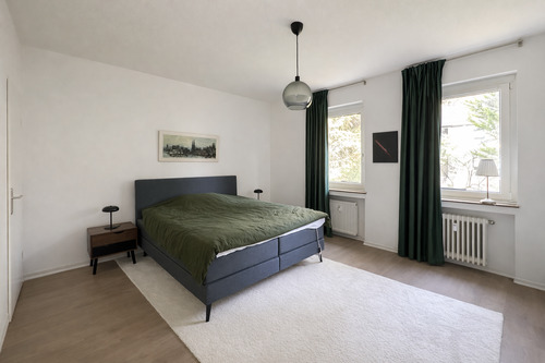 Schlafbereich mit Wannenbad en Suite - 