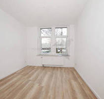Kleine 3-Raum-Wohnung in charmanten Altbau - Zwickau Pölbitz