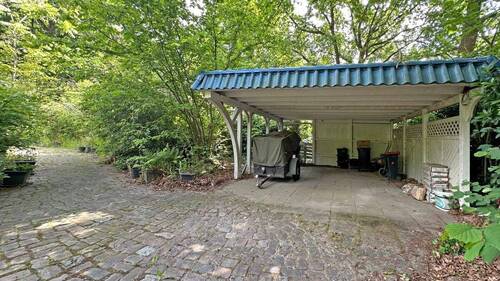 Carport - 6 Zimmer Mehrfamilienhaus, Wohnhaus zum Kaufen in Hamburg