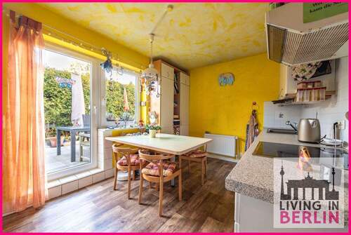 Küche mit Blick auf Terrasse - 