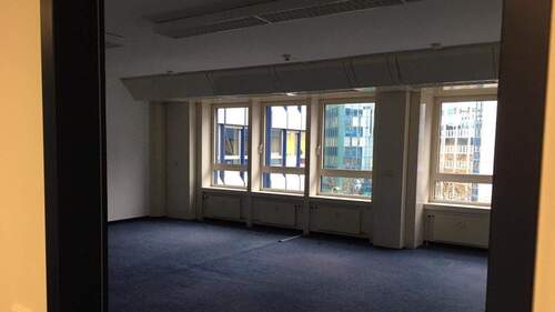 Bild 4 - Büro mit 403,00 m&sup2; in Eschborn zur Miete