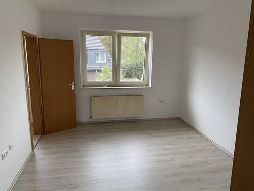 Raum3 - Attraktiv geschnittene 3,5 Zimmer 60 m² mit Gartennutzung