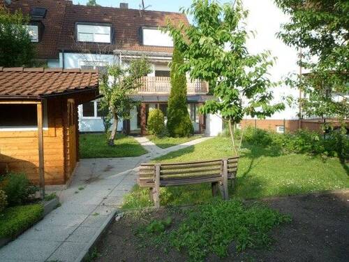 Der Hintere Garten. - 9 Zimmer Mehrfamilienhaus, Wohnhaus zum Kaufen in Fürth