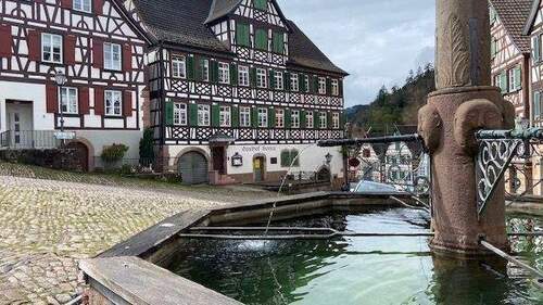 2 Ansicht vom Marktplatz - Hotel, Pension, Gasthof in Schiltach zur Miete
