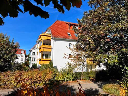 Hausansicht - Etagenwohnung mit 77,00 m&sup2; in Rostock zum Kaufen