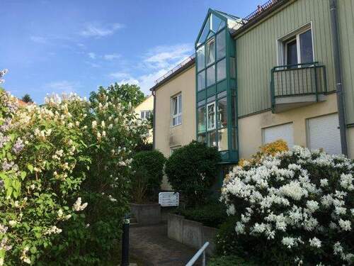 Hausansicht - 2 Zimmer Etagenwohnung in Dresden