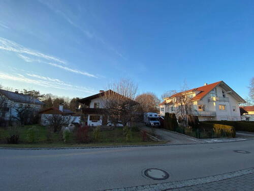 Ost- / Strassenansicht - 