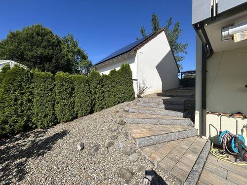 Garten - Reihenendhaus mit 155,00 m² in Hallerndorf zur Miete