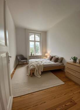 Schlafzimmer - (Wohnbeispiel) - 2 Zimmer Etagenwohnung zum Kaufen in Berlin