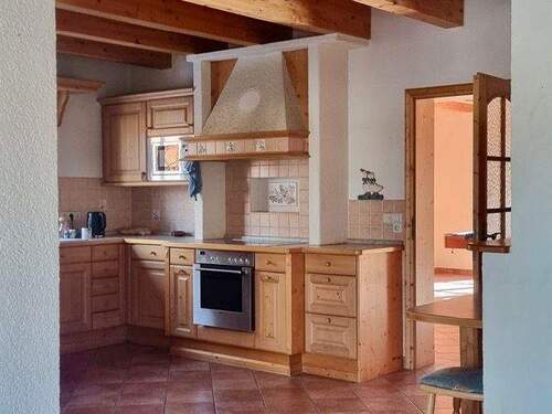 8a77df34-1f23-48d7-9198-36641ffb0478.jpg - 