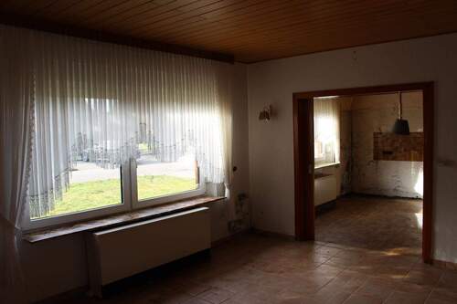 Bild 3 - 6 Zimmer Einfamilienhaus in Leer