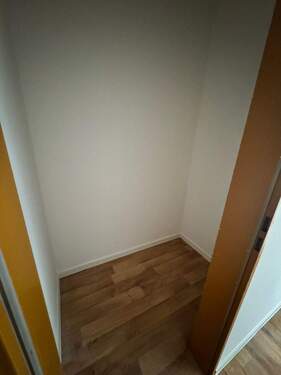 Abstellzimmer.jpeg - 