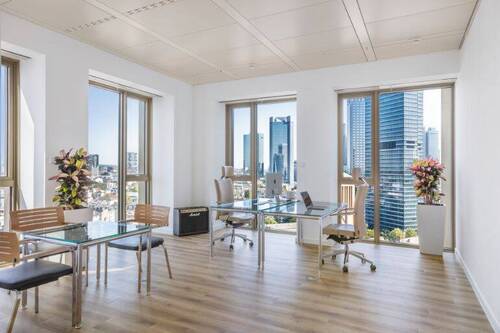 Büro mit bis zu 1–6 Arbeitsplätzen - Büro 15 qm mit Top-Aussicht im Tower185 - flexibel, möbliert, sofort verfügbar