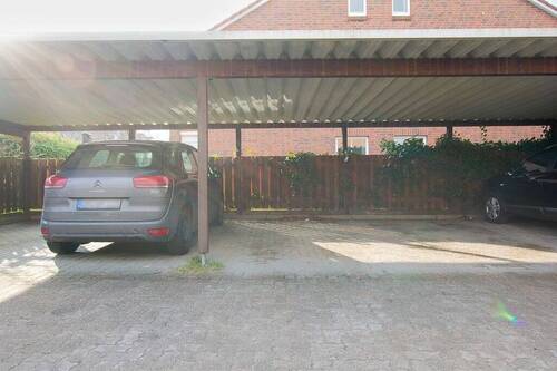 Carport-Stellplatz - 