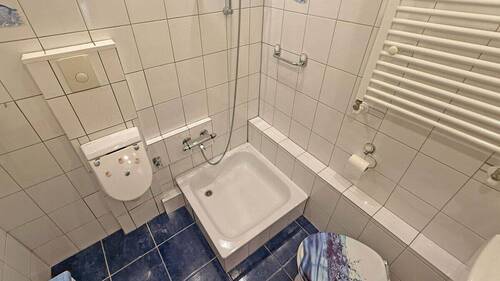 Badezimmer 1 Haupthaus - 