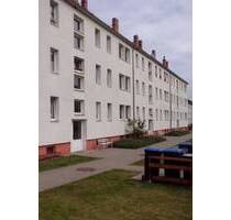 kleine 3 Raumwohnung mit Balkon zum Selbstrenovieren - Zschepplin Hohenprießnitz