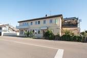 Straßenansicht - 4 Zimmer Mehrfamilienhaus, Wohnhaus zum Kaufen in Haßloch