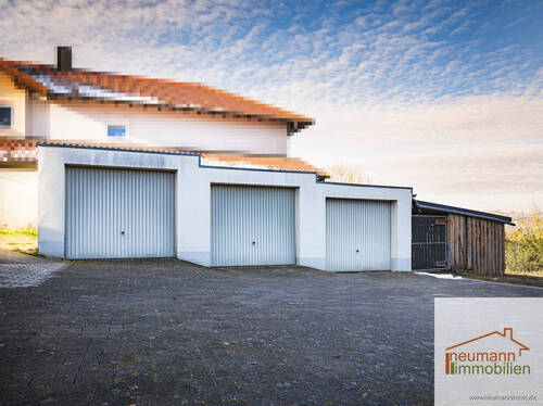 Garagen - Mehrfamilienhaus, Wohnhaus mit 290,80 m² in Waldbreitbach zum Kaufen