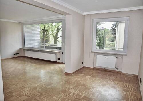 Wohn-/Esszimmer - 3 Zimmer Etagenwohnung zum Kaufen in Hamburg
