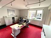 Büro 1 - 