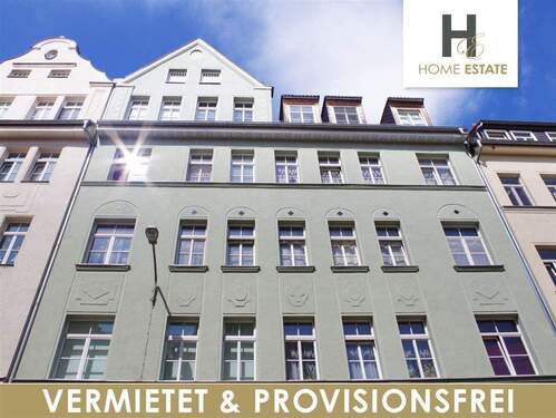 Hausansicht - Wo der Altbau strahlt - Provisionsfreie DG-Wohnung