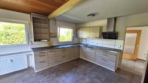 26012-JI-04 - Einfamilienhaus mit 240,00 m&sup2; in Reutlingen zum Kaufen