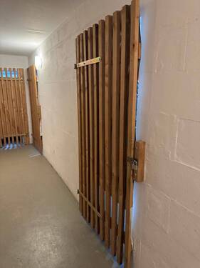 Zur Wohnung gehörendes Kellerabteil - 