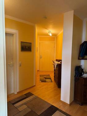 Eingangsbereich - Flur - 2 Zimmer Etagenwohnung in Erfurt