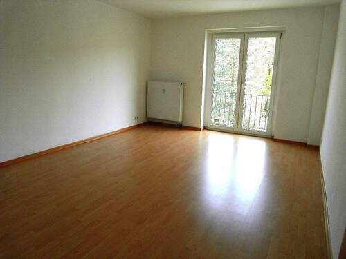 SDC19502.JPG - Etagenwohnung mit 54,00 m&sup2; in Chemnitz zur Miete