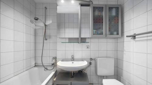 Bad-Staging - Etagenwohnung mit 31,30 m² in München zum Kaufen