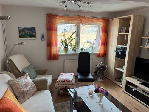Wohnzimmer im EG - 