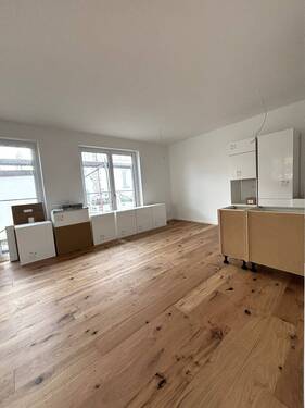 Essbereich mit offener Küche - 2 Zimmer Etagenwohnung in Sindelfingen