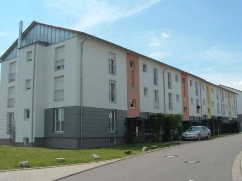 Bild 1 - 2-Raumwohnung in ruhiger Lage - 550,00&nbsp;EUR Kaltmiete, ca.&nbsp; 62,00&nbsp;m&sup2;&nbsp;Wohnfl&auml;che