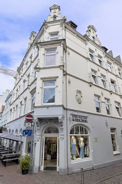 Hausansicht - Gewerbeobjekt (Büro, Produktion, Verkauf) zum Kaufen in Lübeck