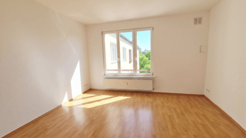 Wohnzimmer - 2 Zimmer Etagenwohnung zum Kaufen in Berlin