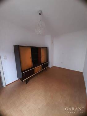 Zimmer OG (Anbau) - 